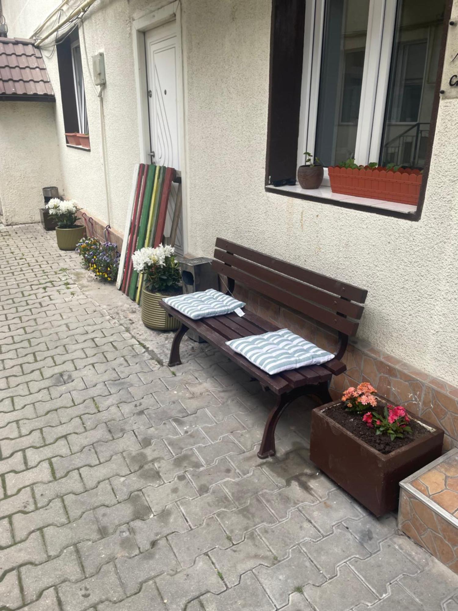 Rami House Central Double Rooms Braşov Buitenkant foto
